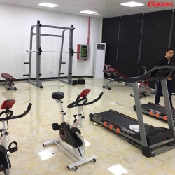 泡芙视频官网下载免费商用健身器材厂家完成深圳企业健身房安装