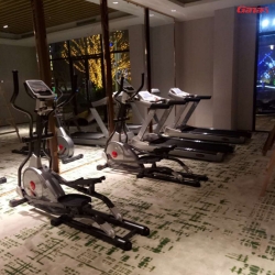 湖南省衡阳市蒸湘区银燕路碧桂园健身房案例 泡芙视频官网下载免费地产健身器械图片