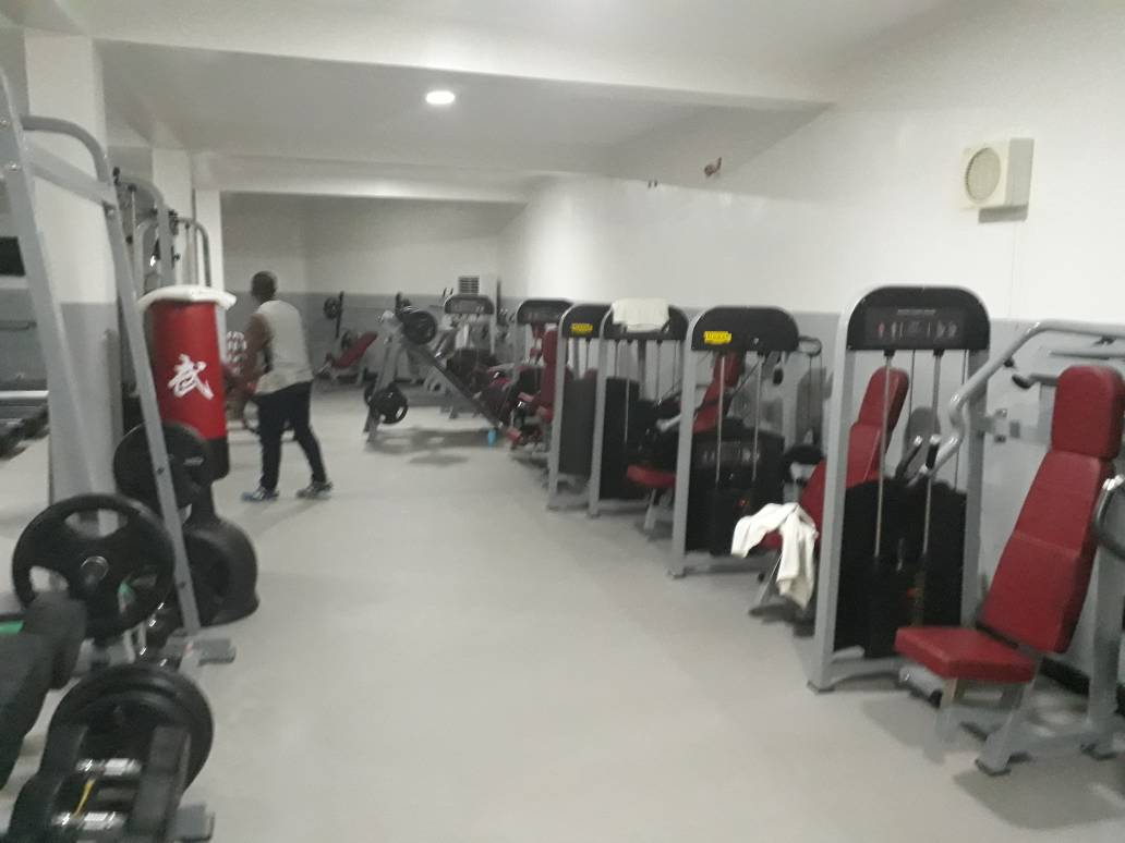 健身房器材厂家